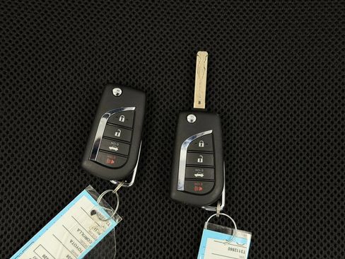 Used 2026 Toyota Corolla LE FWD image 10