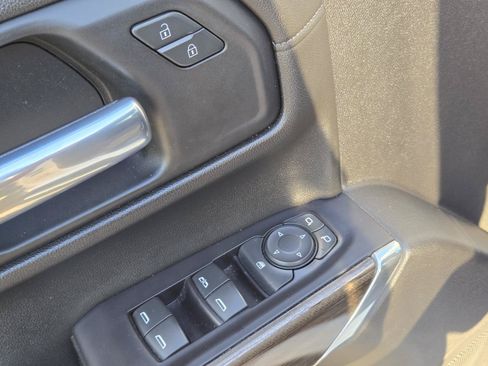 Used 2019 Chevrolet Silverado 1500 RST w/ All-Star Edition RWD image 16