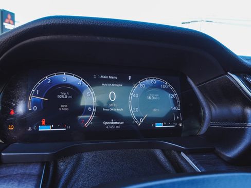 Used 2022 Jeep Grand Cherokee L Limited image 17