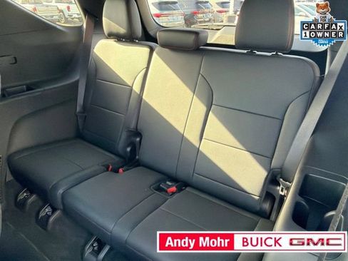 Used 2026 Chevrolet Traverse RS AWD/4WD image 18
