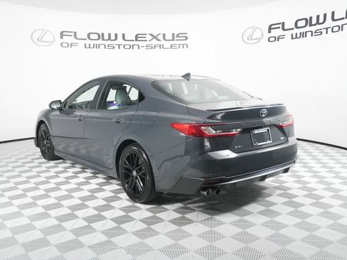 Used 2025 Toyota Camry SE w/ Multimedia Upgrade Package FWD image 5