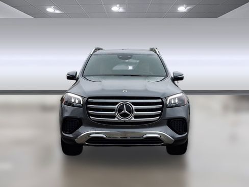 Used 2025 Mercedes-Benz GLS 450 4MATIC image 5