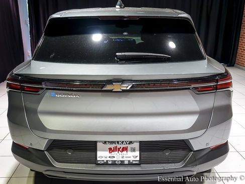 New 2026 Chevrolet Equinox EV LT image 7