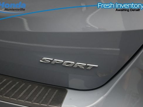 Used 2025 Honda Odyssey Sport-L image 12