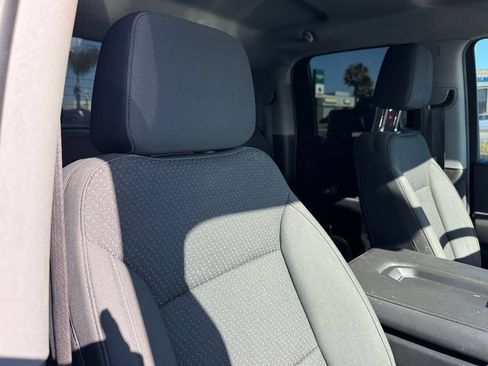 Used 2021 Chevrolet Silverado 1500 Custom w/ Safety Confidence Package RWD image 15