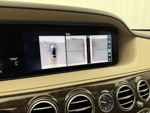 Used 2019 Mercedes-Benz S 560 4MATIC Sedan image 27