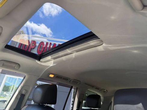 Used 2017 Nissan Armada Platinum w/ Captain Seat Package AWD/4WD image 25