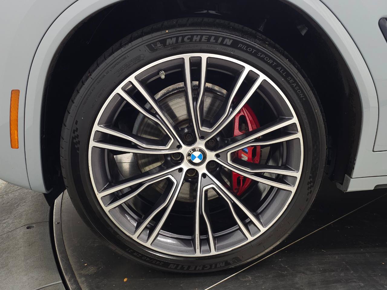 Used 2022 BMW X3 sDrive30i w/ M Sport Package 2 RWD image 3