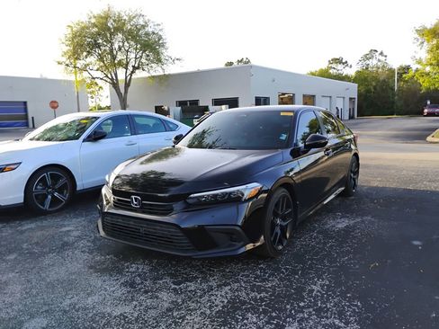 Used 2023 Honda Civic Sport image 7