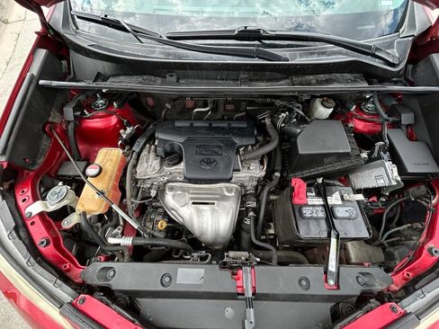 Used 2015 Toyota RAV4 LE AWD/4WD image 31