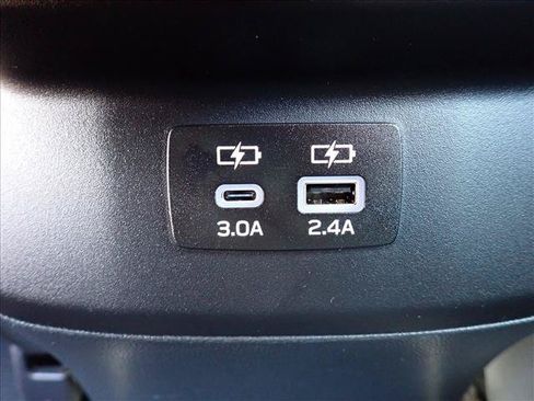 Certified 2025 Subaru Legacy Premium AWD/4WD image 9