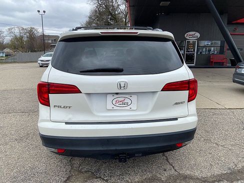 Used 2017 Honda Pilot EX-L image 3