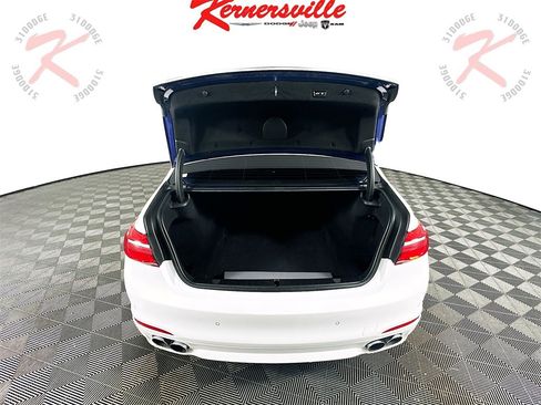 Used 2019 BMW ALPINA B7 xDrive w/ Luxury Rear Seating Package image 30