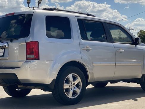 Used 2010 Honda Pilot EX-L image 8