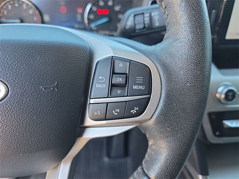 Used 2022 Ford Explorer XLT w/ Equipment Group 202A image 30