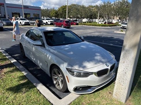 Used 2018 BMW 430i Convertible image 2