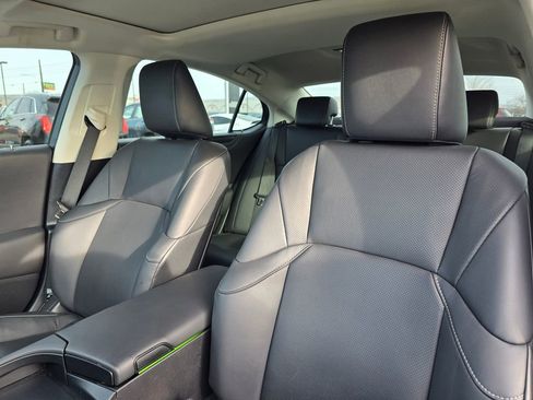 Used 2023 Lexus ES 250 w/ Premium Package image 26