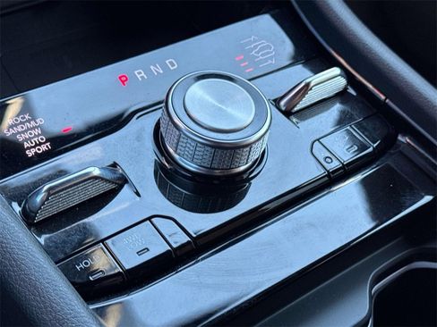 Used 2022 Jeep Grand Cherokee Summit w/ Luxury Tech Group V image 27