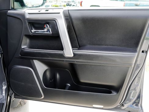 Certified 2024 Toyota 4Runner SR5 Premium w/ SR5 Premium Package AWD/4WD image 27