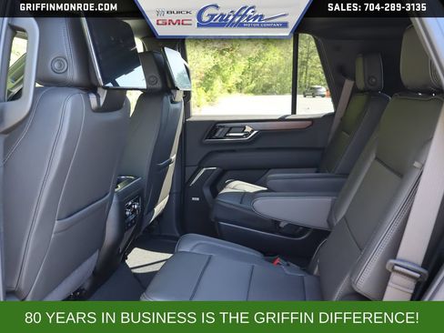 New 2026 GMC Yukon Denali w/ Denali Reserve Package AWD/4WD image 28