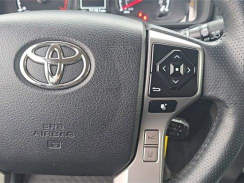 Used 2020 Toyota 4Runner SR5 image 23