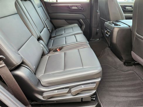 Used 2025 Chevrolet Tahoe Z71 image 31