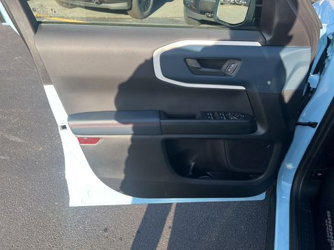 New 2025 Ford Bronco Sport Heritage w/ Convenience Package image 17