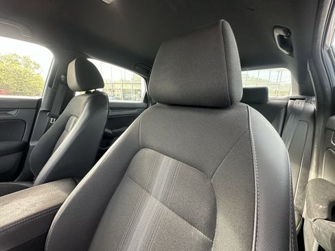 Used 2024 Honda Civic Sport image 10