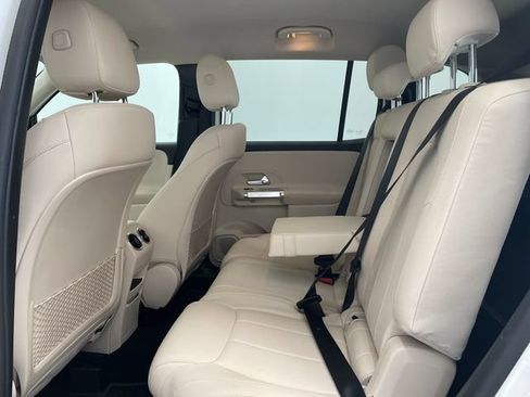 Certified 2022 Mercedes-Benz GLB 250 4MATIC image 20