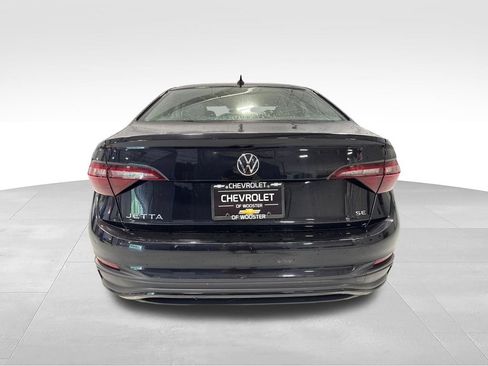 Used 2024 Volkswagen Jetta SE FWD image 46