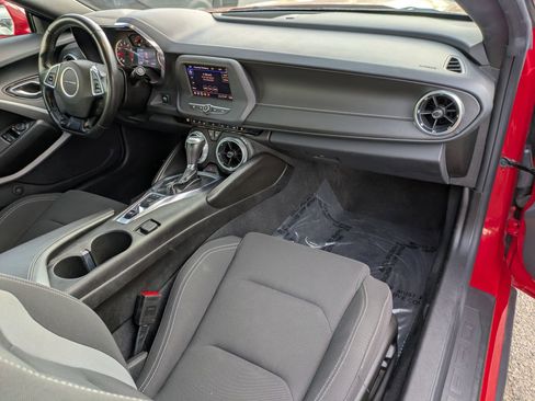 Used 2023 Chevrolet Camaro LT image 28