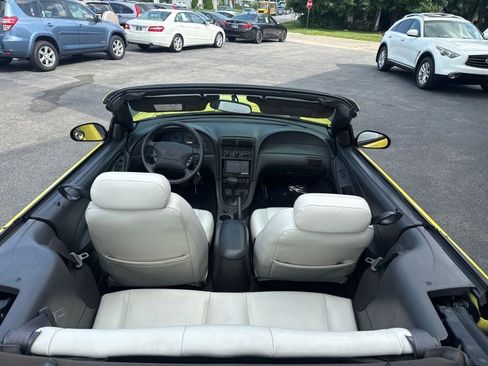 Used 2001 Ford Mustang GT image 23