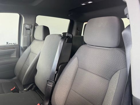 Used 2025 Chevrolet Silverado 1500 LT AWD/4WD image 10