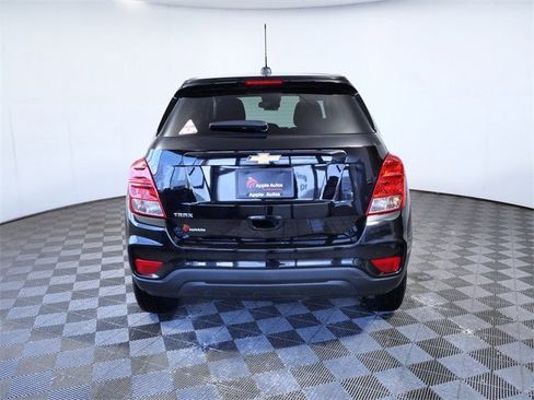 Used 2020 Chevrolet Trax LS w/ Tint and Cruise Package image 7