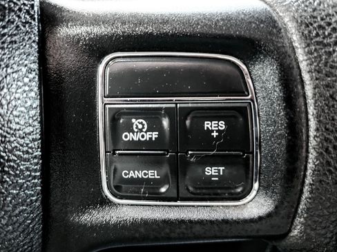 Used 2016 RAM 2500 SLT image 23