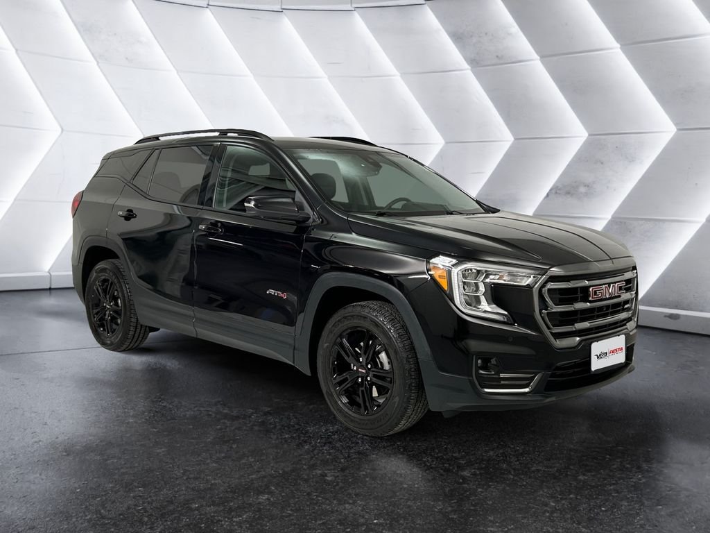 Used 2024 GMC Terrain AT4 w/ Tech Package AWD/4WD image 1