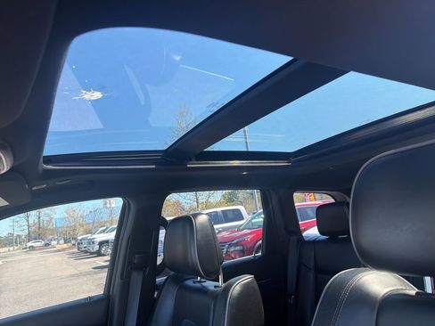 Used 2021 Jeep Grand Cherokee Overland image 16