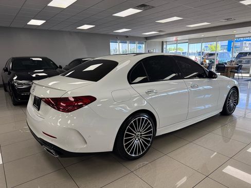 Used 2024 Mercedes-Benz C 300 Sedan image 9