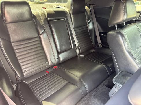 Used 2012 Dodge Challenger SXT Plus RWD image 20