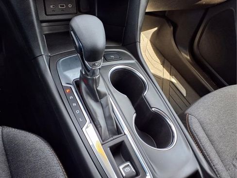 Used 2022 Chevrolet Equinox LT image 25