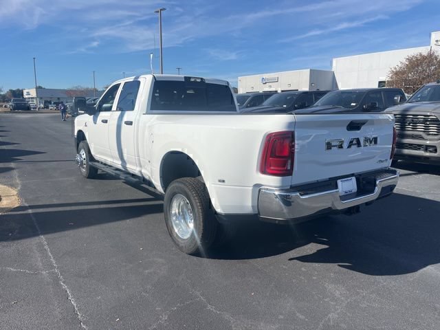 New 2026 RAM 3500 Tradesman AWD/4WD image 5