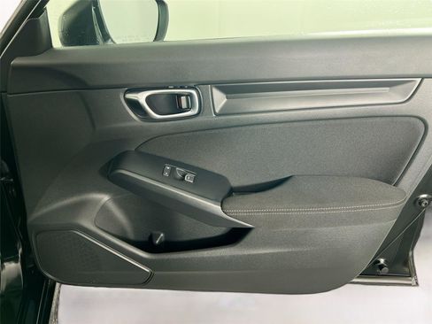 Used 2023 Honda Civic Sport image 28