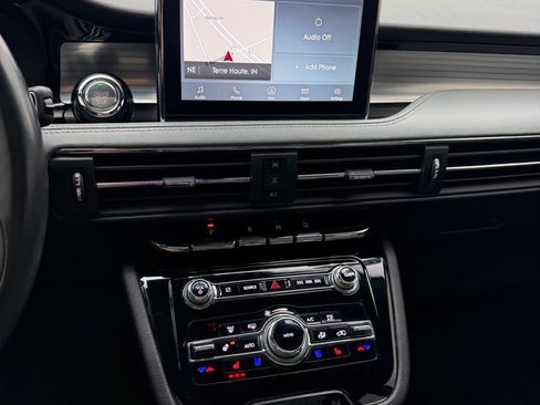 Used 2022 Lincoln Corsair Reserve w/ Equipment Group 201A image 17