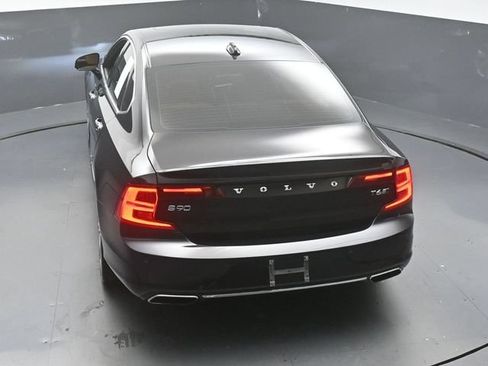 Used 2017 Volvo S90 T6 Inscription w/ Vision Package AWD/4WD image 46