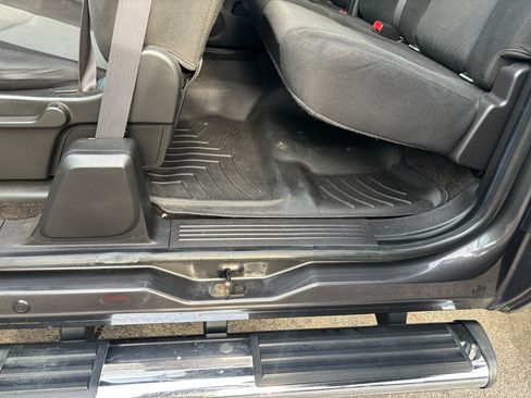 Used 2011 Chevrolet Silverado 2500 LT w/ Interior Plus Package image 27