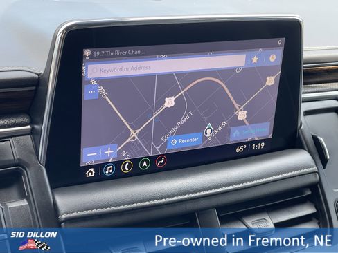 Used 2021 Chevrolet Suburban Premier w/ Premium Package image 3