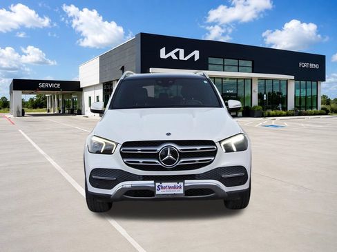 Used 2020 Mercedes-Benz GLE 350 4MATIC image 2