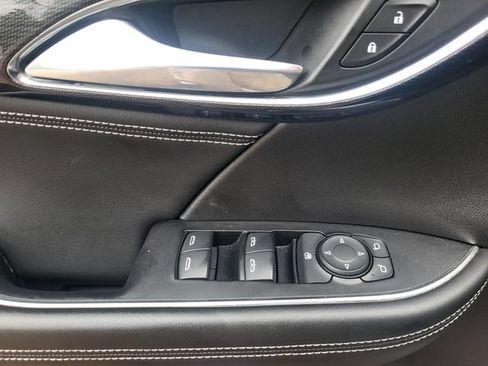 Used 2023 Buick Envision Preferred w/ Sport Touring Package AWD/4WD image 13