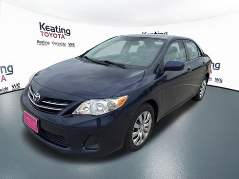 Used 2013 Toyota Corolla LE FWD image 3