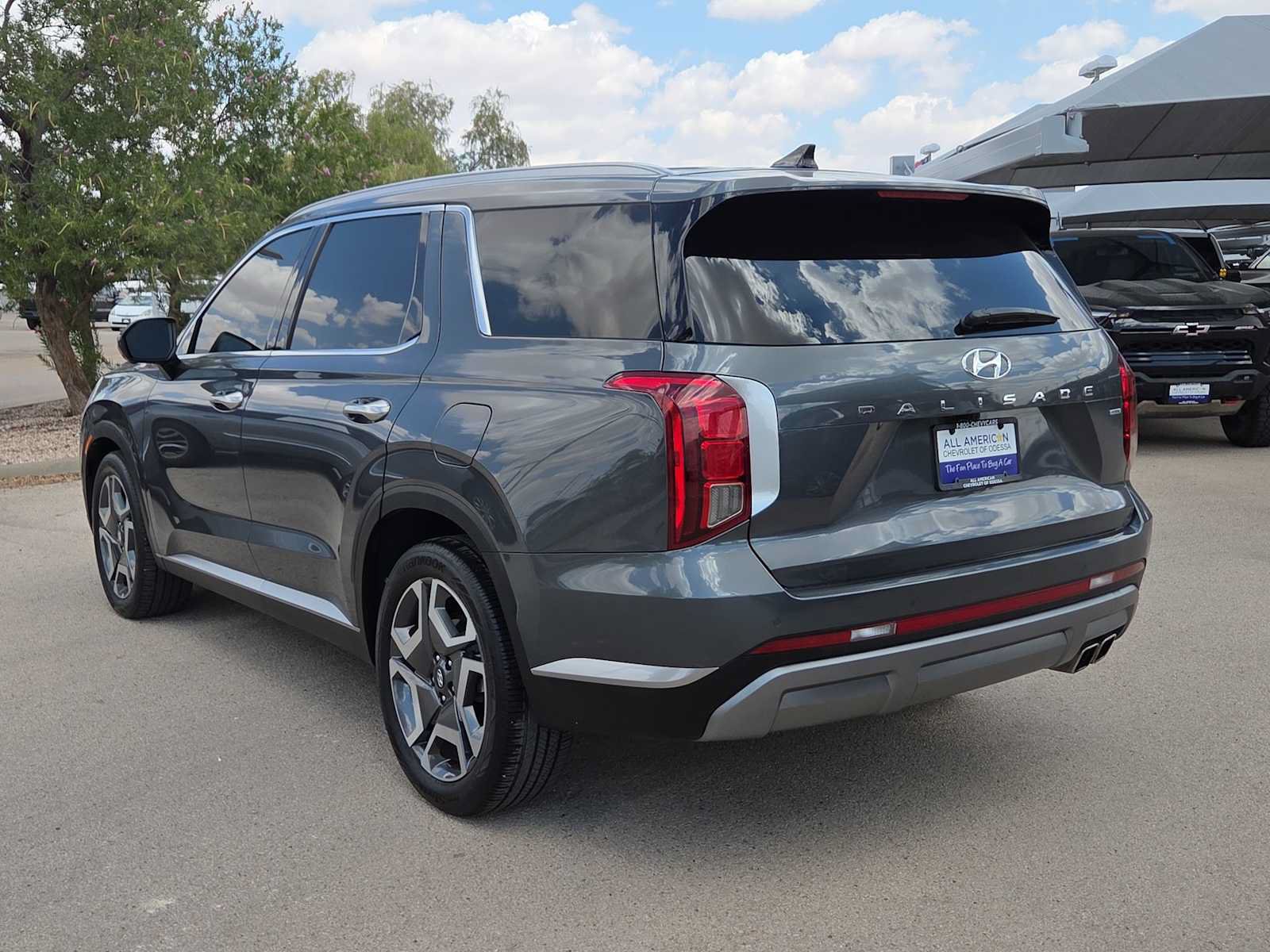 Used 2025 Hyundai Palisade SEL AWD/4WD image 6